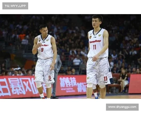 CBA:广东宏远内线统治,山东西王遭遇大败 CBA:广东宏远内线统治,山东西王遭遇大败